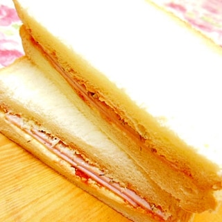 ❤ｗハムとオレガノバジルの粉チーズ・マヨ・サンド❤